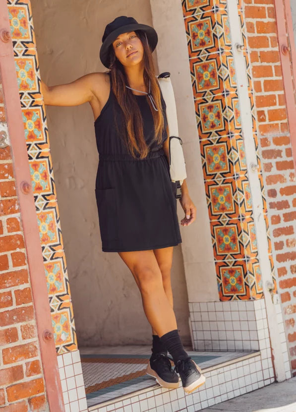Railay Pocket Dress - Fitted