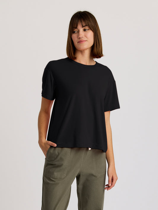 Elevate Lightweight Tee - Fitted