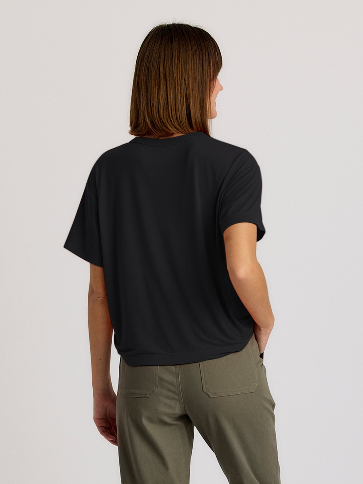 Elevate Lightweight Tee - Fitted