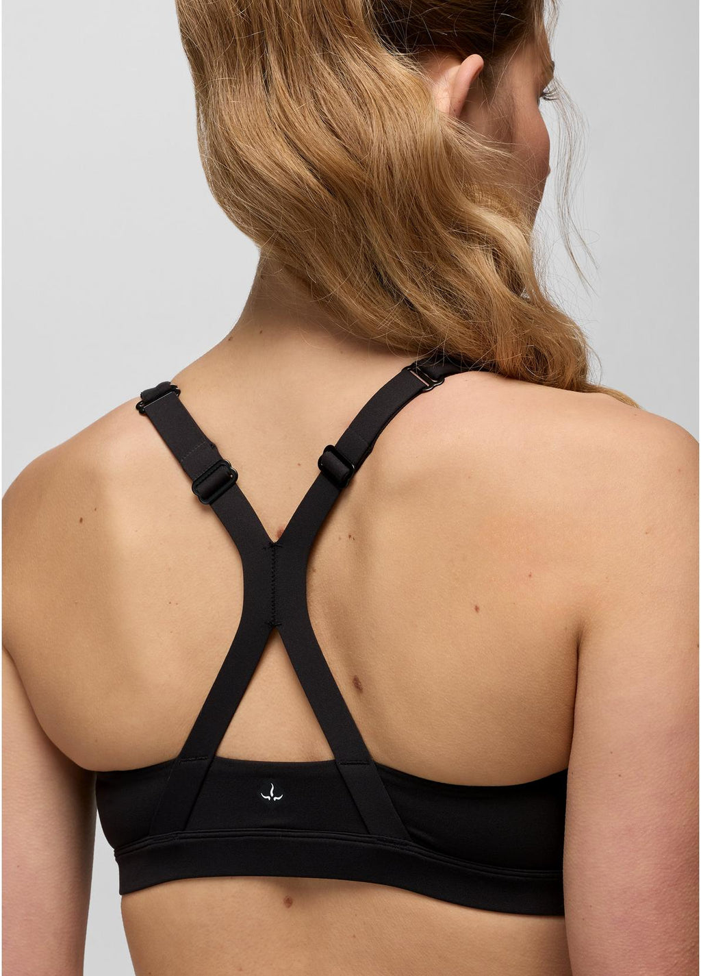 Luxara SwiftMove Bra - Fitted