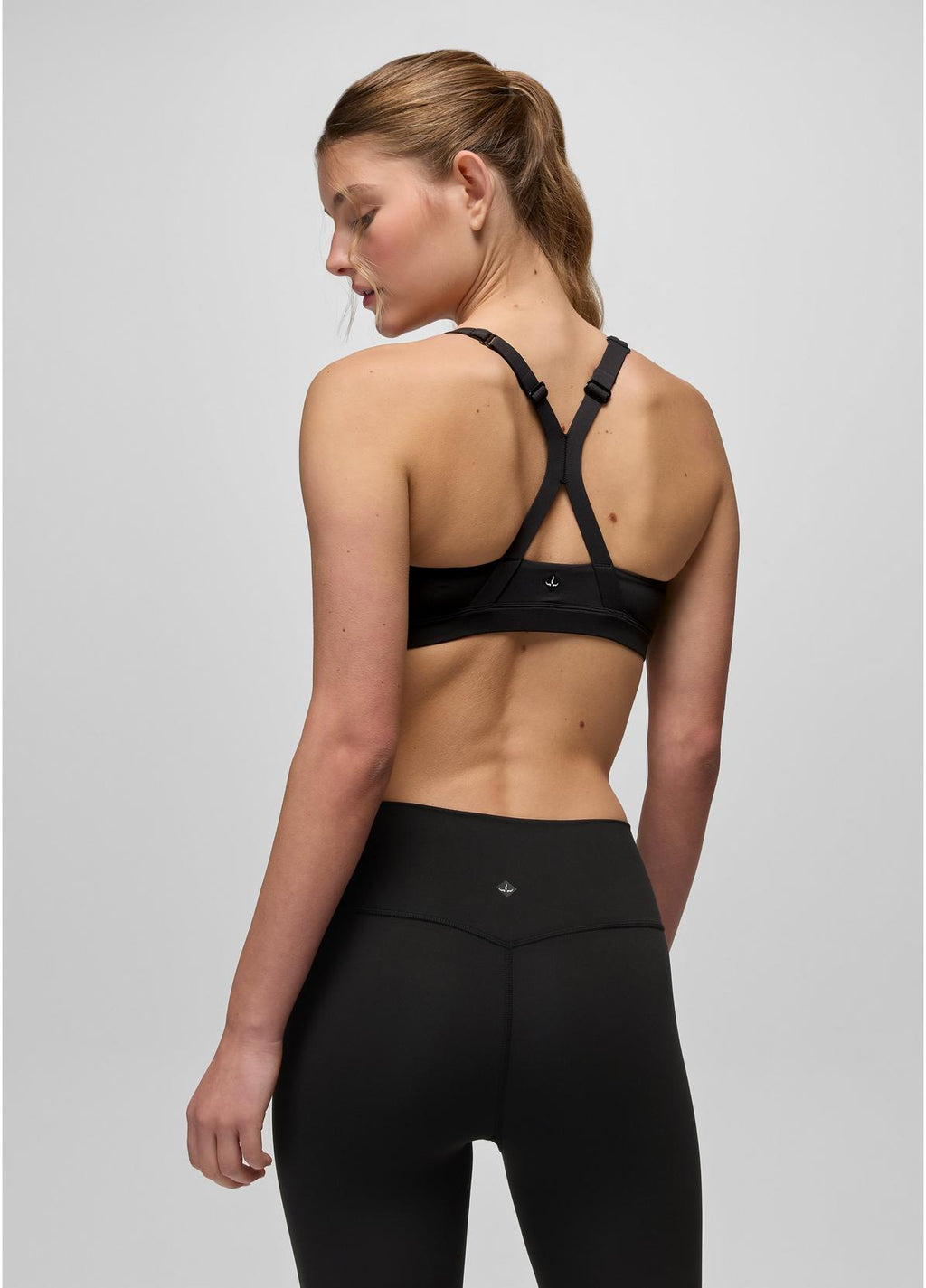 Luxara SwiftMove Bra - Fitted