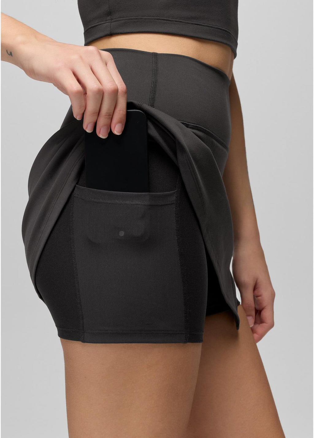 Luxara Skort - Fitted