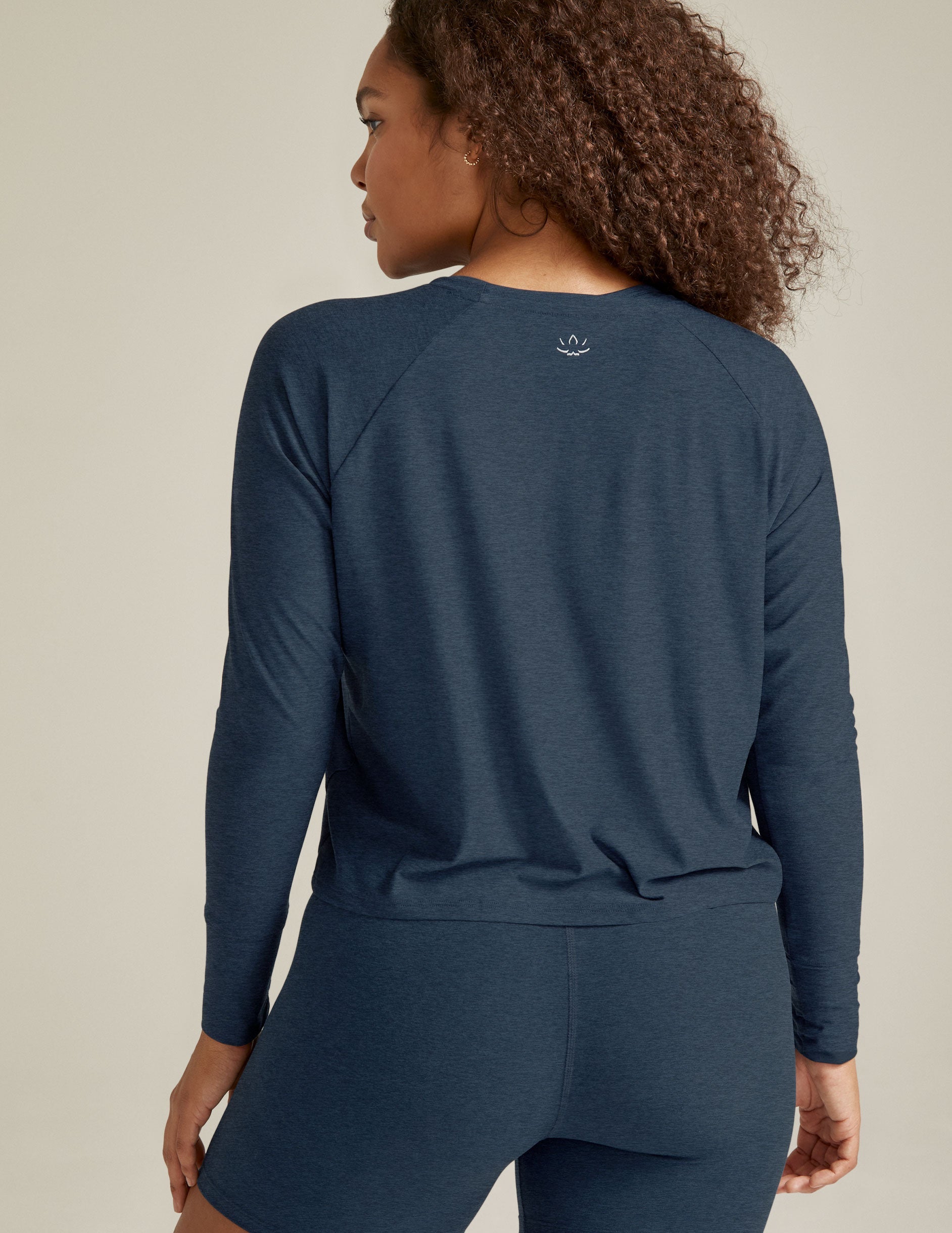 Featherweight Daydreamer Pullover - Fitted