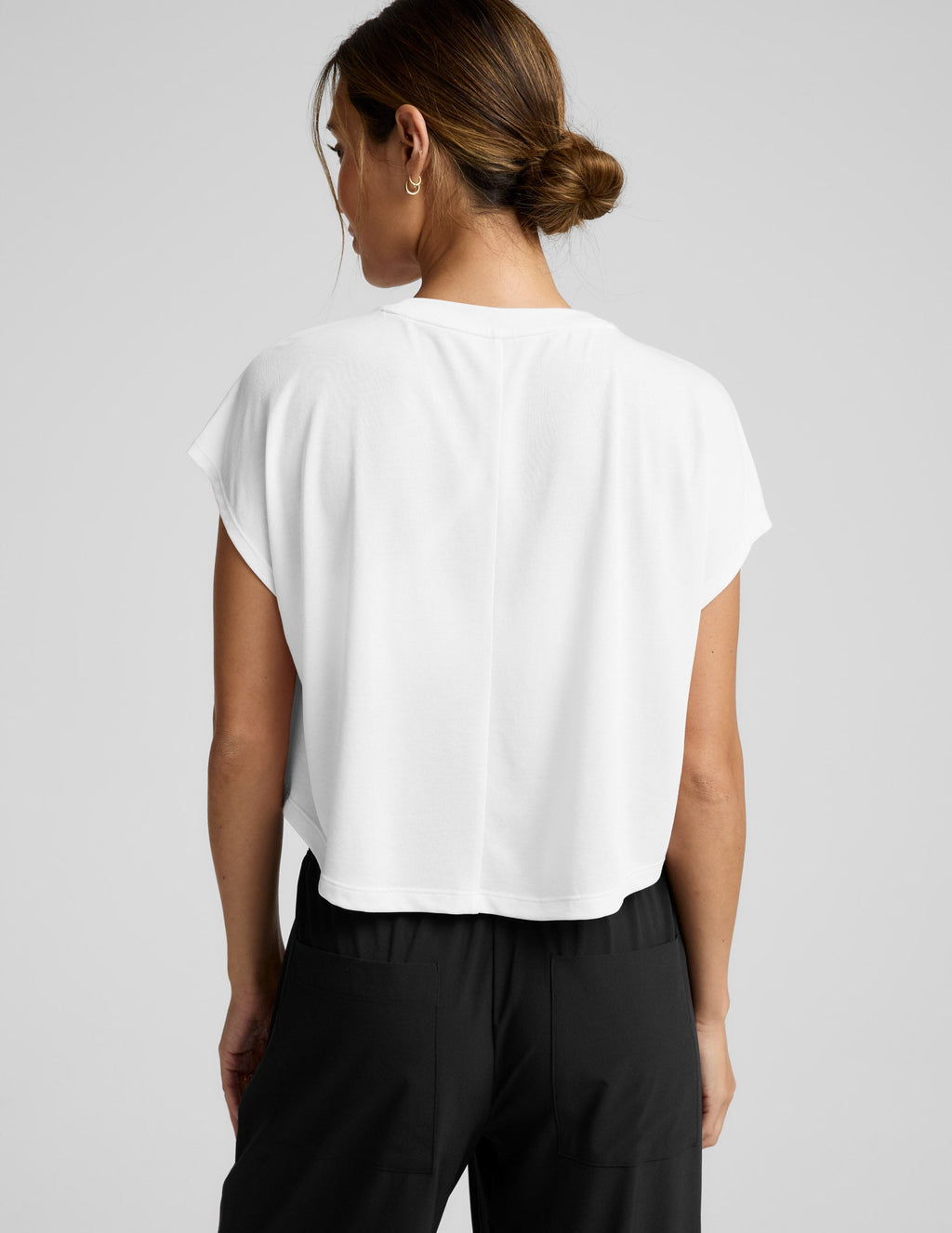 Studio Luxe Cropped Tee - Fitted