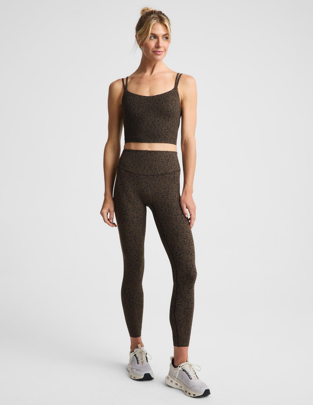 glowzone™ High Waisted Midi Legging