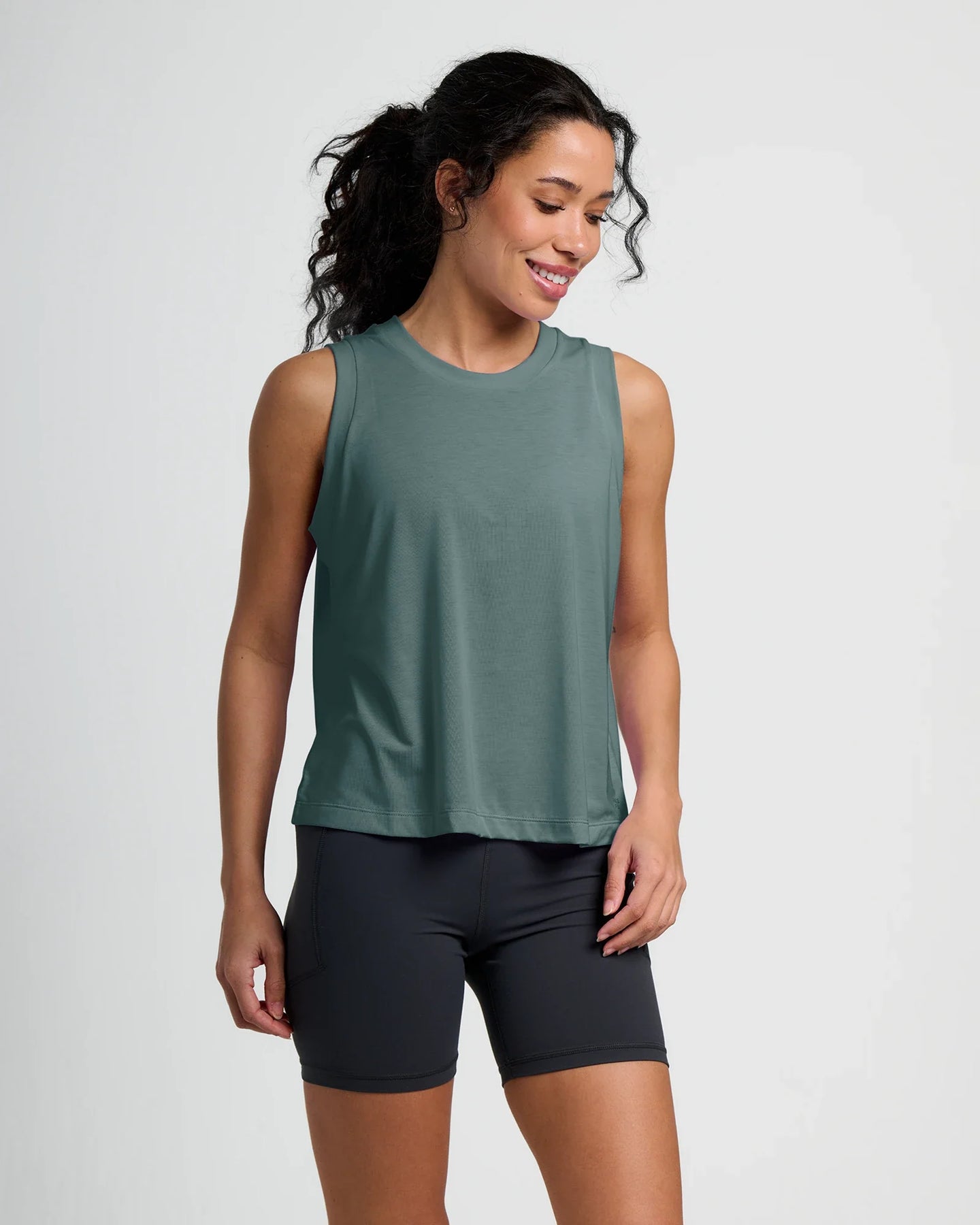 Elevate Lightweight Tank - Fitted