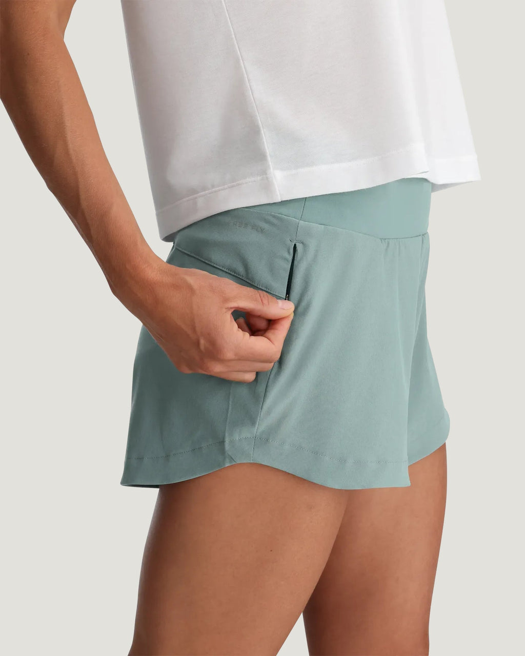 Bamboo-Lined Active Breeze Short - Fitted